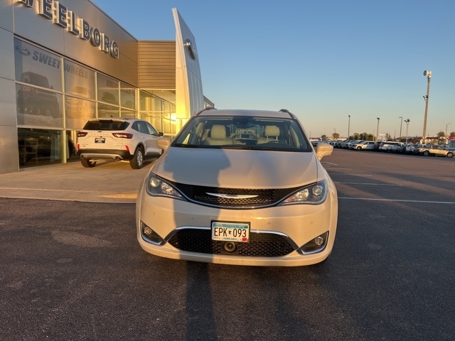 Used 2020 Chrysler Pacifica Touring L Plus with VIN 2C4RC1EG4LR210945 for sale in Redwood Falls, Minnesota