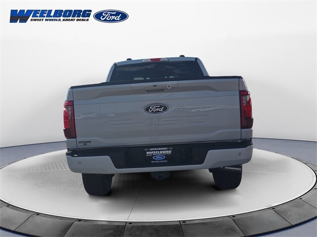 2025 Ford F-100 XLT photo 4