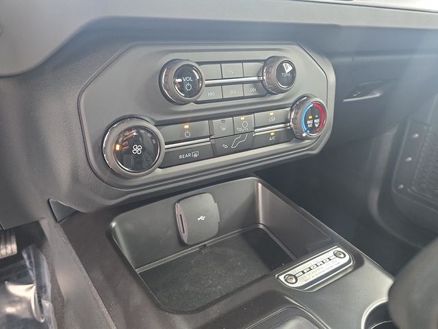 2025 Ford Bronco 2-Door Base - Photo 17