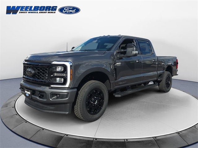 2026 Ford F-350 Super Duty Lariat's photo