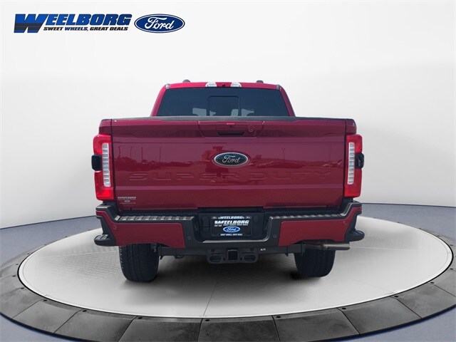 2025 Ford F-350 photo 4