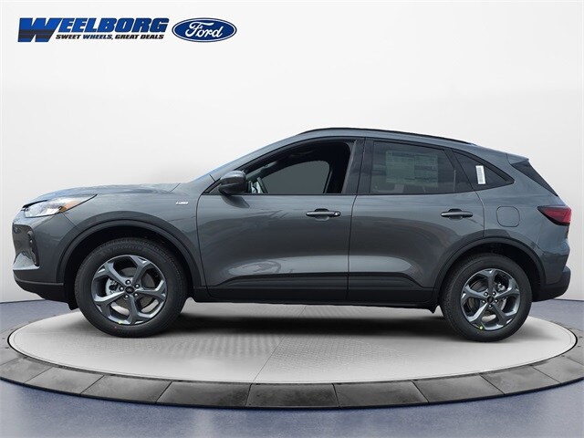 2025 Ford Escape Hybrid ST-Line Select photo 2