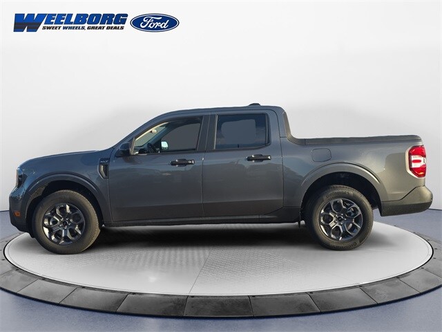 2025 Ford Maverick XLT photo 2