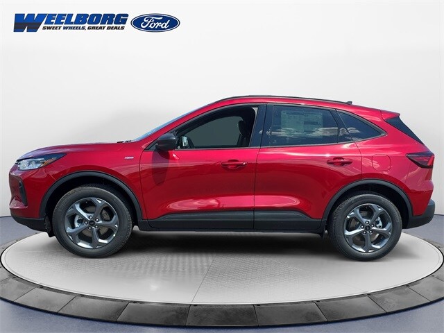 2025 Ford Escape ST-Line photo 2