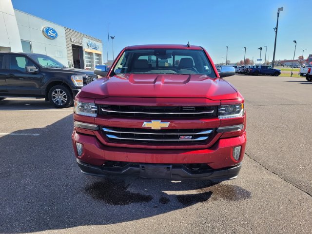 Used 2018 Chevrolet Silverado 1500 LTZ Z71 with VIN 3GCUKSECXJG641857 for sale in Redwood Falls, Minnesota
