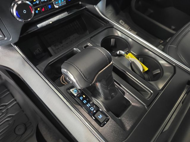 2025 Ford F-150 Platinum - Photo 19