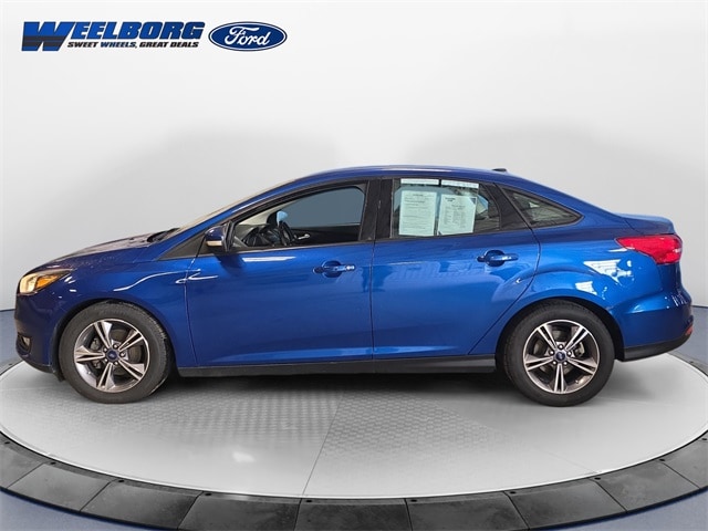 Used 2018 Ford Focus SE with VIN 1FADP3FE8JL303695 for sale in Redwood Falls, Minnesota