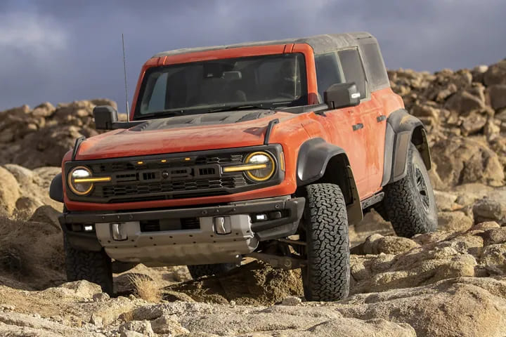 2022 Ford Bronco alt=