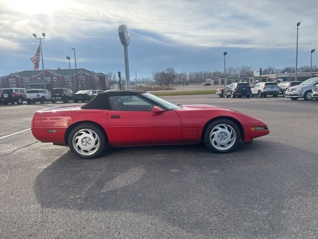 1991 Chevrolet Corvette Base Convertible photo 4