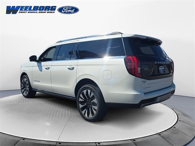 2025 Ford Expedition MAX Platinum photo 3