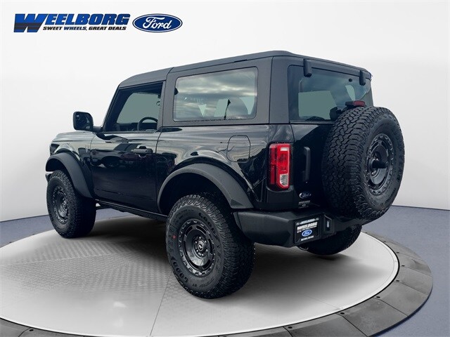 2025 Ford Bronco Base photo 3