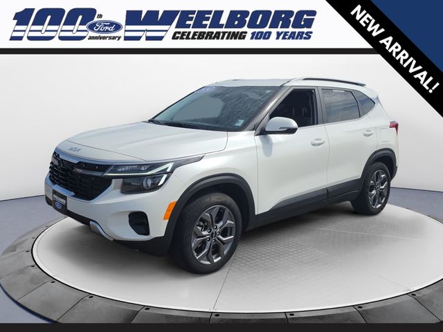 Used 2024 Kia Seltos S with VIN KNDEUCAA9R7658004 for sale in Redwood Falls, Minnesota