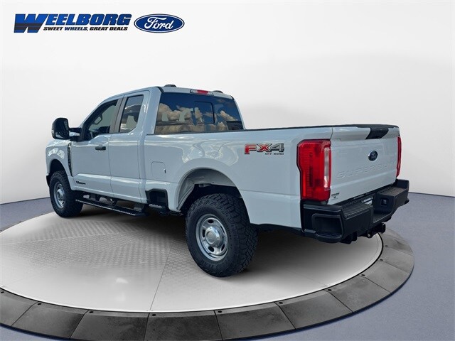 2026 Ford F-250 photo 3