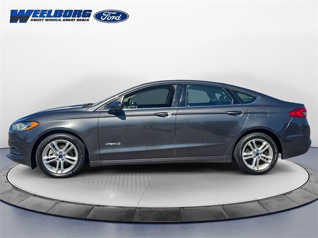 2018 Ford Fusion Hybrid S photo 2