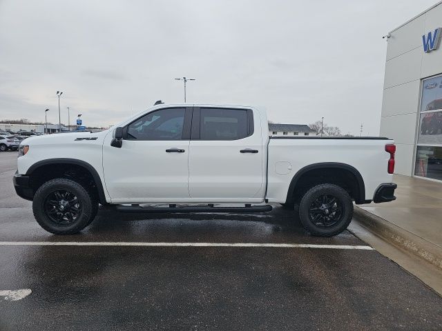 Used 2025 Chevrolet Silverado 1500 ZR2 with VIN 3GCUKHEL2SG213172 for sale in Redwood Falls, Minnesota