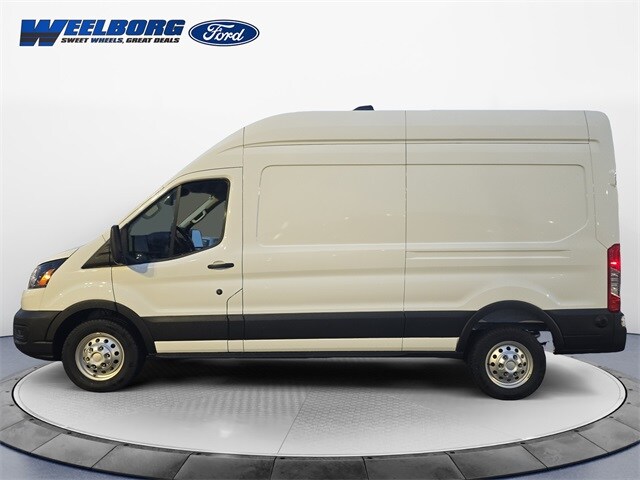 2026 Ford Transit photo 2