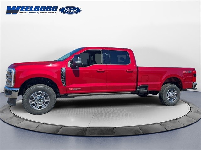 2026 Ford F-350 photo 2
