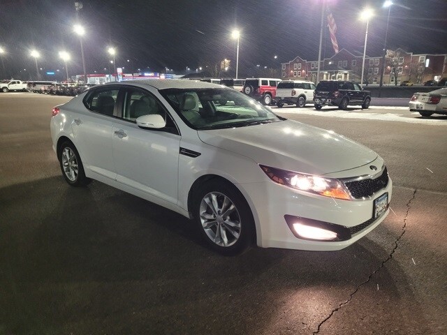2013 Kia Optima EX photo 3