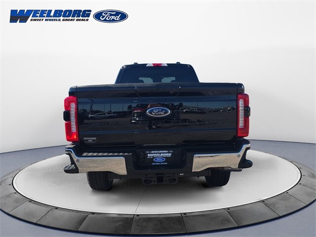 2026 Ford F-350 photo 4