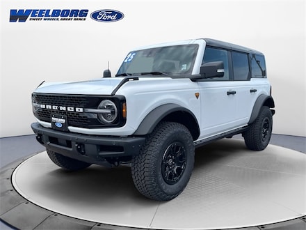 2025 Ford Bronco Badlands SUV