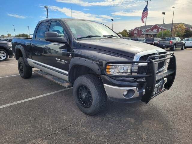 2005 Dodge Ram SLT photo 2