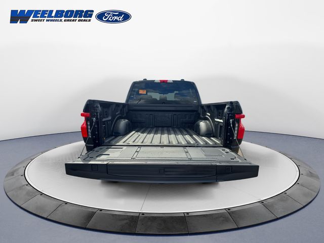 2025 Ford F-150 Lightning Flash - Photo 24