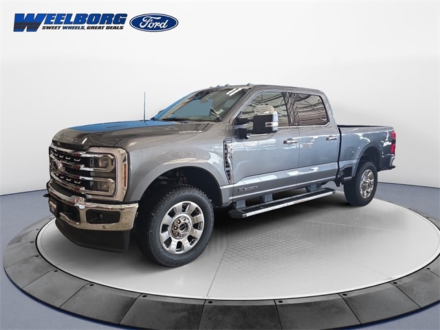 2026 Ford F-350 Super Duty Lariat's photo