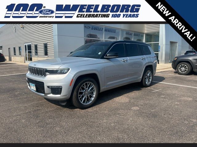 2022 Jeep Grand Cherokee L Summit 4x4's photo