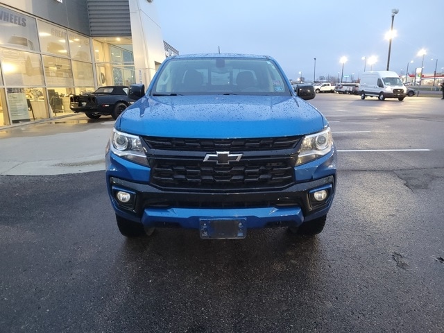 Used 2022 Chevrolet Colorado Z71 with VIN 1GCGTDEN4N1327939 for sale in Redwood Falls, Minnesota