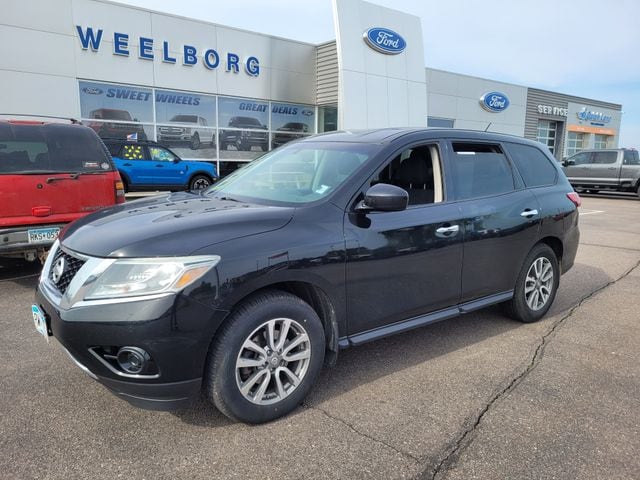 2013 Nissan Pathfinder S 4WD's photo