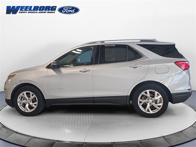 Used 2018 Chevrolet Equinox Premier with VIN 3GNAXVEV0JL172736 for sale in Redwood Falls, Minnesota