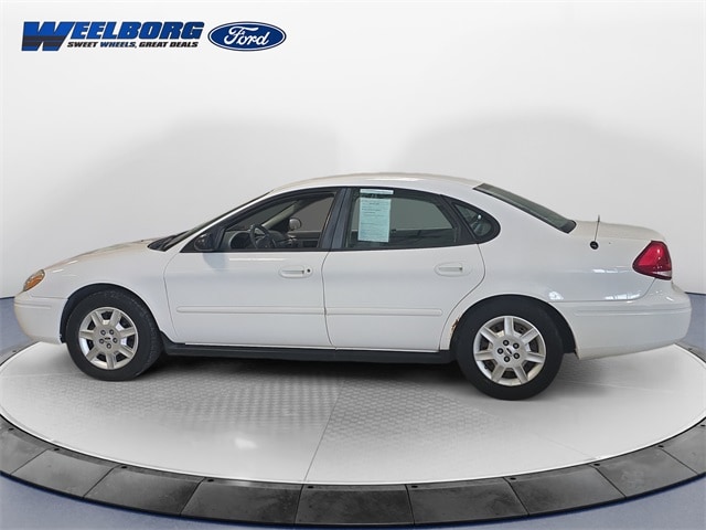 Used 2005 Ford Taurus SE with VIN 1FAFP53U15A269696 for sale in Redwood Falls, Minnesota
