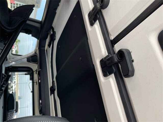 2025 Ford Bronco 4-Door Badlands - Photo 19