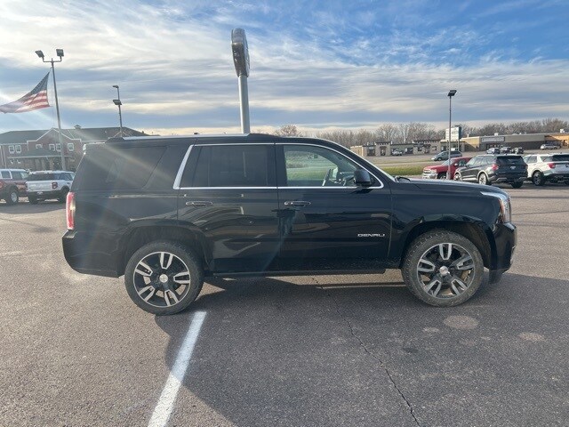 2015 Gmc Yukon Denali photo 4