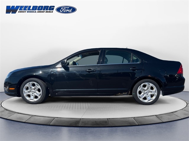 Used 2010 Ford Fusion SE with VIN 3FAHP0HA2AR256627 for sale in Redwood Falls, Minnesota