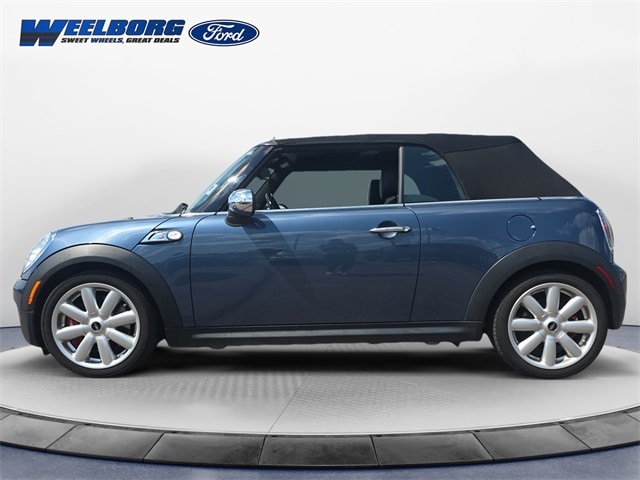 Used 2009 MINI Cooper John Cooper Works with VIN WMWMS93599TK19619 for sale in Redwood Falls, Minnesota
