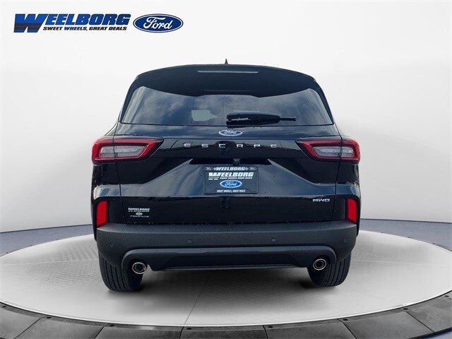 2025 Ford Escape ST-Line photo 4
