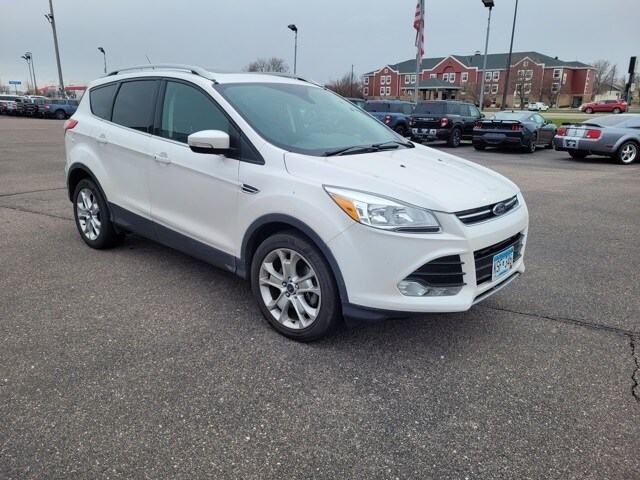 2016 Ford Escape Titanium photo 3