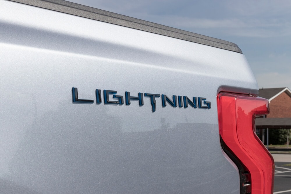 Exploring Snowy Terrain With the Ford F-150 Lightning