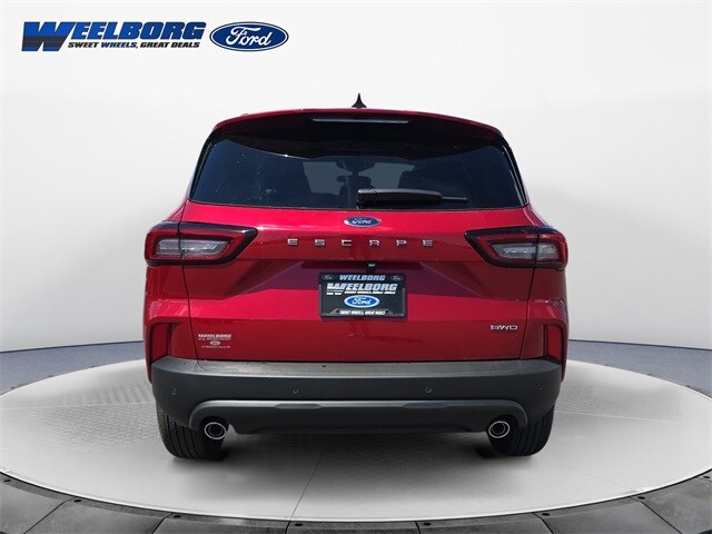 2025 Ford Escape ST-Line photo 4