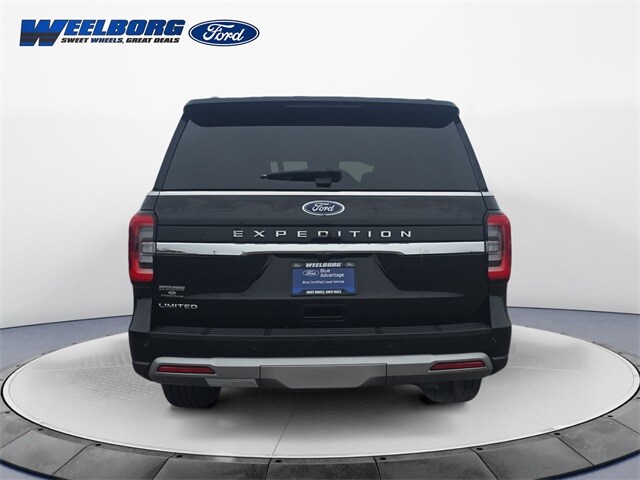 2024 Ford Expedition Limited photo 2