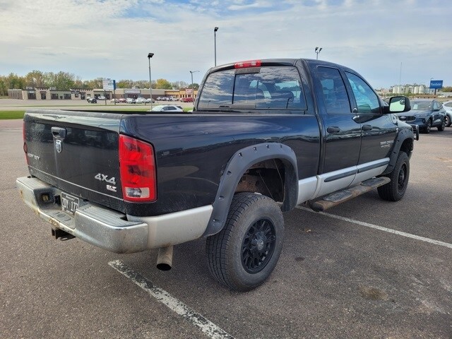 2005 Dodge Ram SLT photo 3