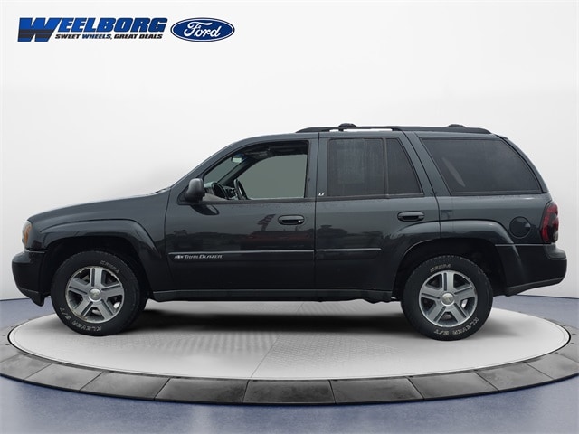 Used 2004 Chevrolet TrailBlazer LT with VIN 1GNDT13S242392458 for sale in Redwood Falls, Minnesota