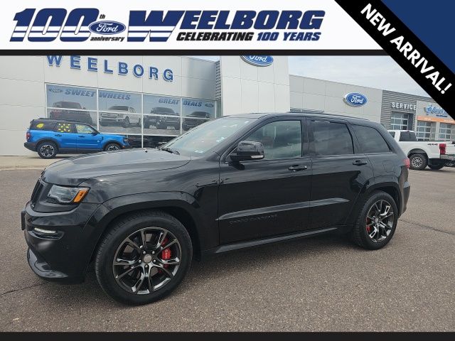 2016 Jeep Grand Cherokee SRT Night's photo