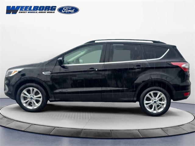 Used 2018 Ford Escape SE with VIN 1FMCU9GD4JUA90368 for sale in Redwood Falls, Minnesota
