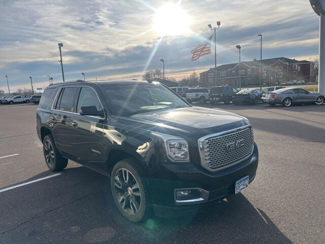 2015 Gmc Yukon Denali photo 3