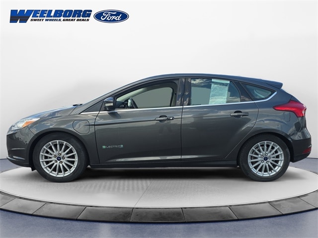 Used 2018 Ford Focus Electric with VIN 1FADP3R42JL213204 for sale in Redwood Falls, MN