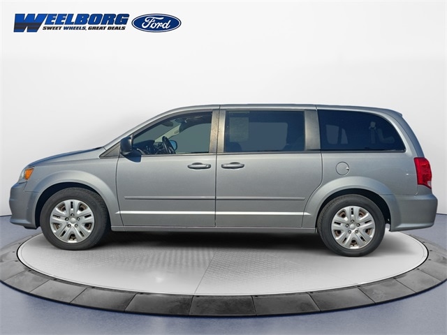 Used 2017 Dodge Grand Caravan SE with VIN 2C4RDGBG9HR740288 for sale in Redwood Falls, Minnesota