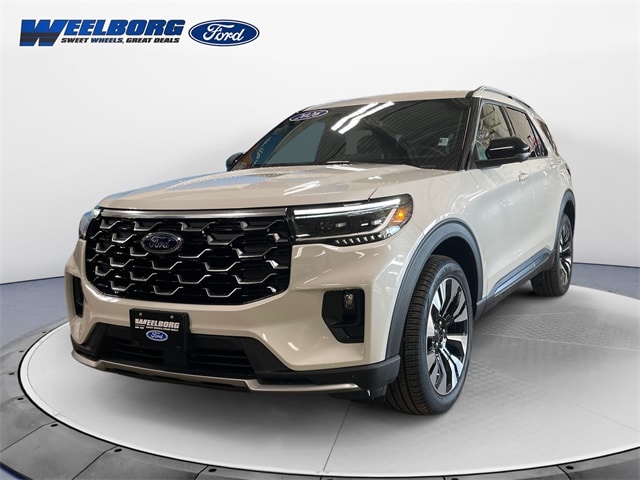 2026 Ford Explorer Platinum's photo