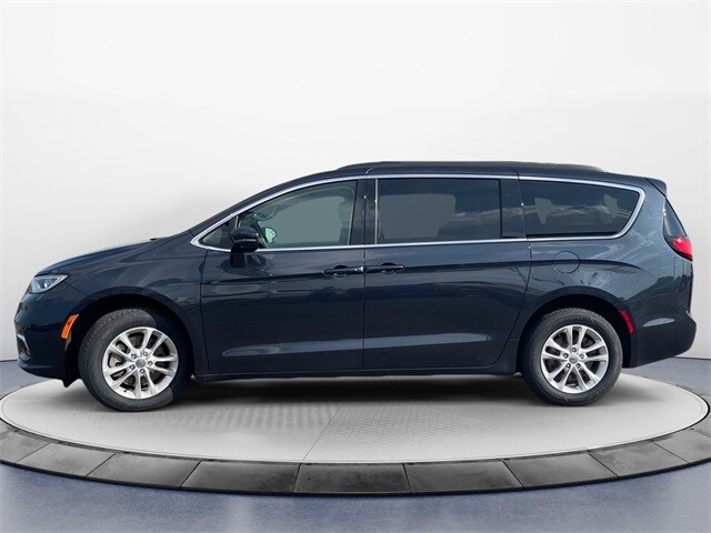 Used 2021 Chrysler Pacifica Touring with VIN 2C4RC3FG7MR566026 for sale in Redwood Falls, Minnesota